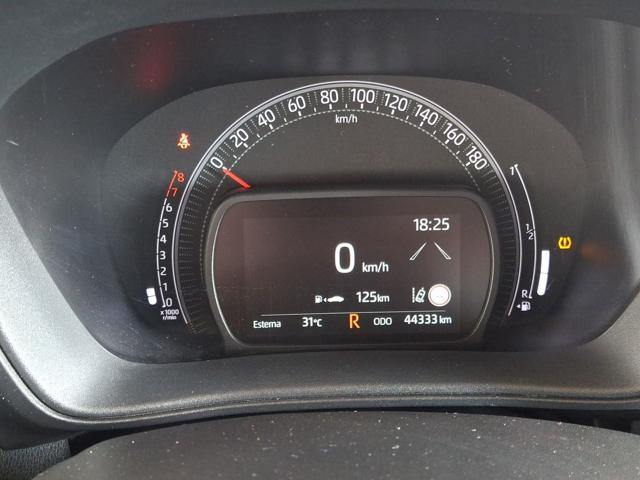TOYOTA Aygo X usata, con ESP