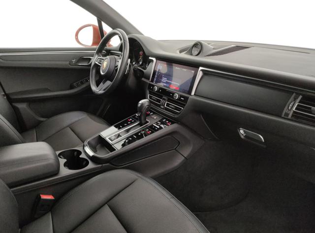 PORSCHE Macan usata, con Luci diurne LED