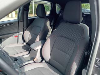 FORD Kuga usata, con Sedile posteriore sdoppiato