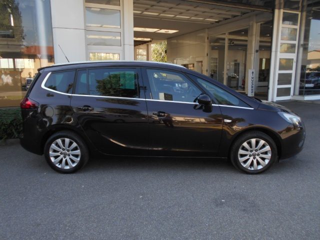 OPEL Zafira Tourer usata, con Airbag laterali