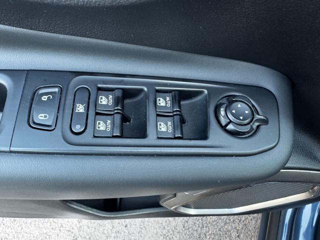 JEEP Renegade usata, con USB