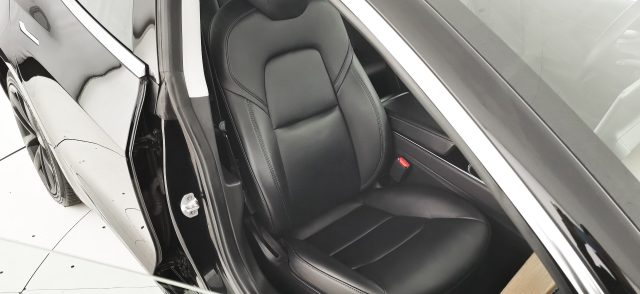 TESLA Model 3 usata, con Schermo multifunzione interamente digitale