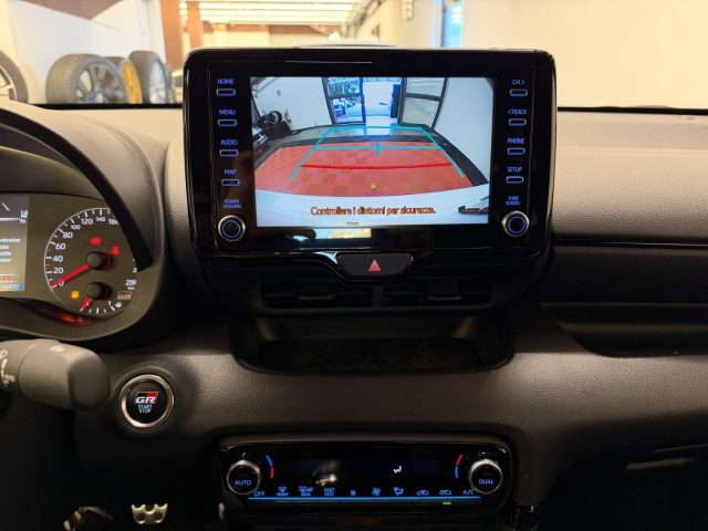 TOYOTA Yaris usata, con Controllo trazione