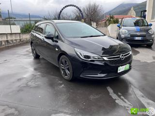 OPEL Astra usata, con Airbag