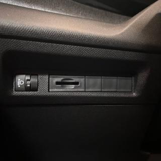 PEUGEOT 308 usata, con Bracciolo