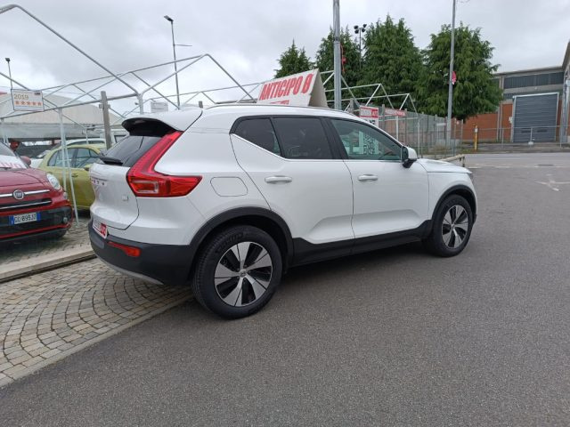 VOLVO XC40 usata, con Autoradio