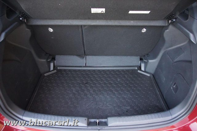 TOYOTA Yaris usata, con Controllo elettronico della corsia