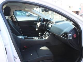 JAGUAR XE usata, con Cruise Control