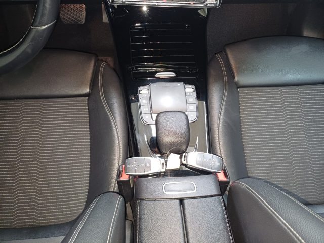MERCEDES-BENZ A 220 usata, con MP3