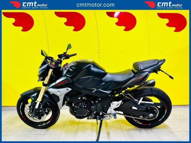 SUZUKI GSR 750 usata 2