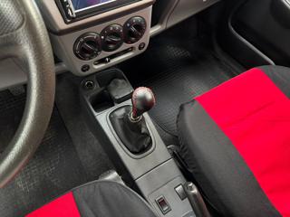 SUZUKI Ignis usata, con ESP