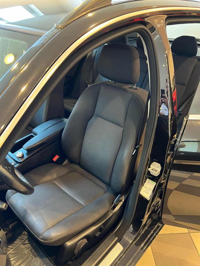 MERCEDES-BENZ C 220 usata, con Controllo automatico clima