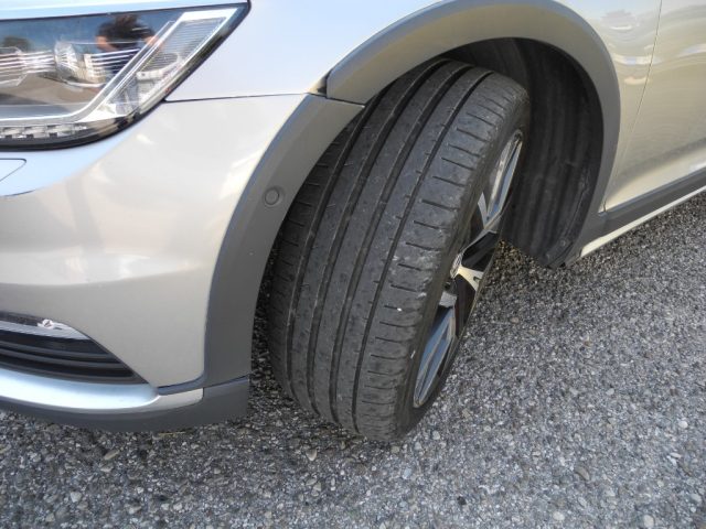 VOLKSWAGEN Passat Alltrack usata 66