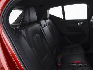 VOLVO XC40 usata 10