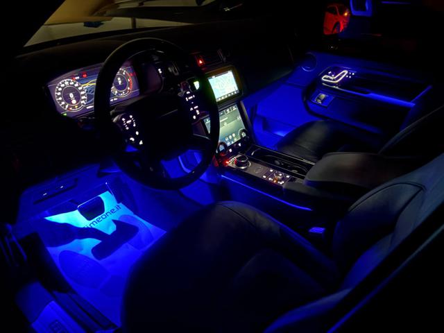 LAND ROVER Range Rover usata, con Telecamera per parcheggio assistito