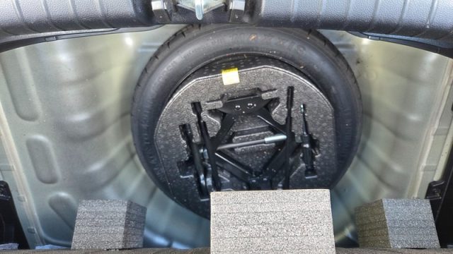 KIA Rio usata, con ESP