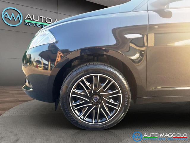 LANCIA Ypsilon usata, con Controllo automatico clima