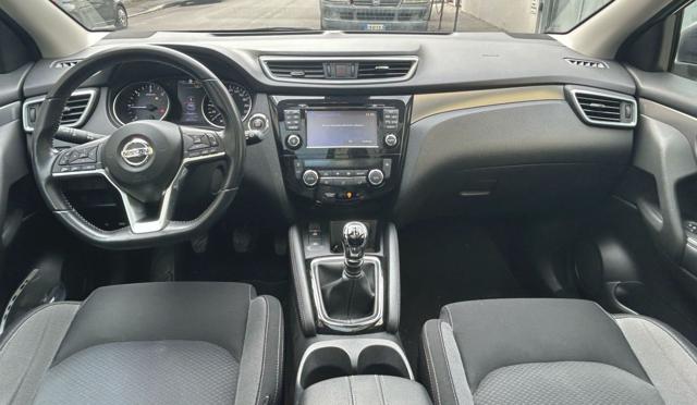 NISSAN Qashqai usata, con Autoradio digitale