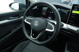 VOLKSWAGEN Golf usata, con Park Distance Control