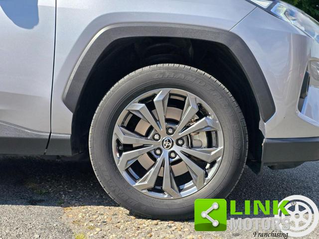 TOYOTA RAV 4 usata, con Sedili sportivi