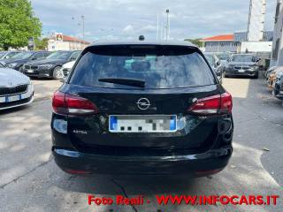 OPEL Astra usata, con Climatizzatore