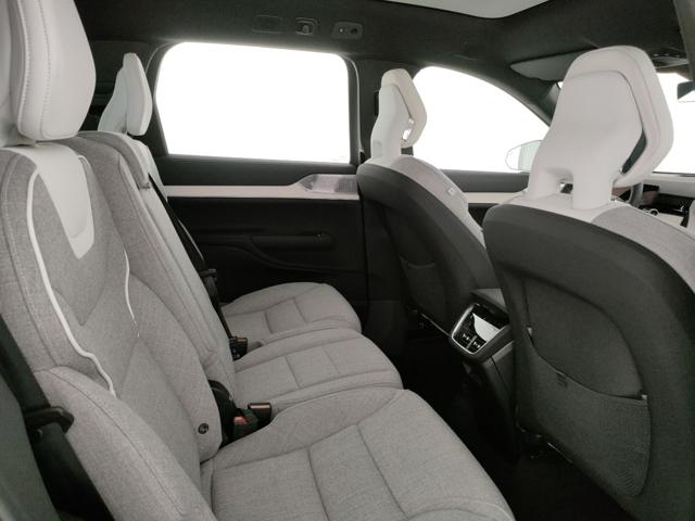 VOLVO EX90 usata, con Luci diurne LED