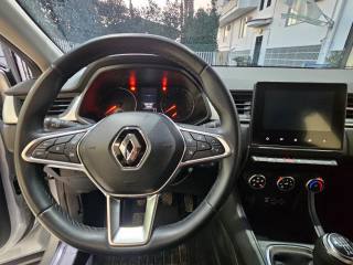 RENAULT Captur usata, con USB