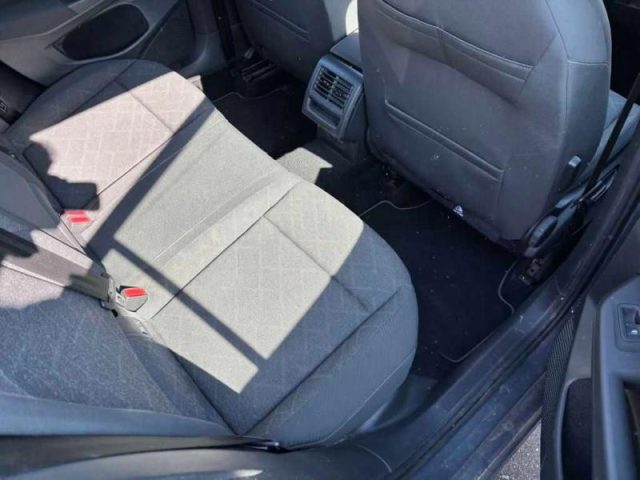 VOLKSWAGEN Golf Variant usata, con Chiusura centralizzata