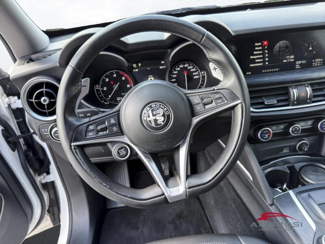 ALFA ROMEO Stelvio usata 13