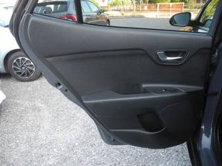 KIA Stonic usata 54