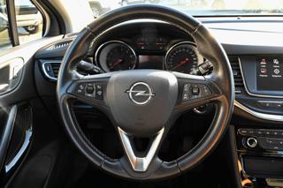 OPEL Astra usata, con Park Distance Control