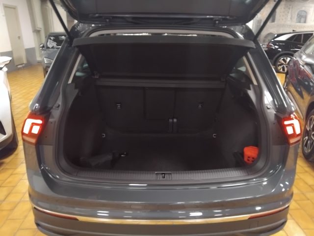 VOLKSWAGEN Tiguan usata, con Climatizzatore