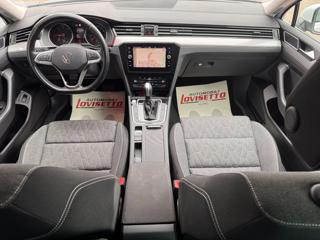 VOLKSWAGEN Passat Variant usata, con Controllo automatico clima