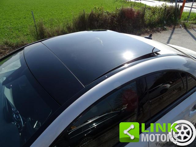 MERCEDES-BENZ CLA 200 usata, con Volante in pelle
