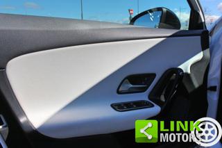 MERCEDES-BENZ A 180 usata, con Touch screen
