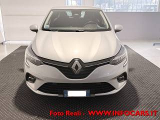 RENAULT Clio usata, con Fari LED