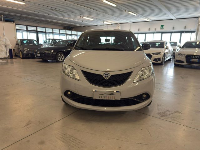 LANCIA Ypsilon usata, con Airbag