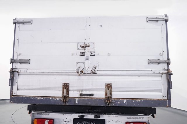 RENAULT Master usata, con Sensore di luce