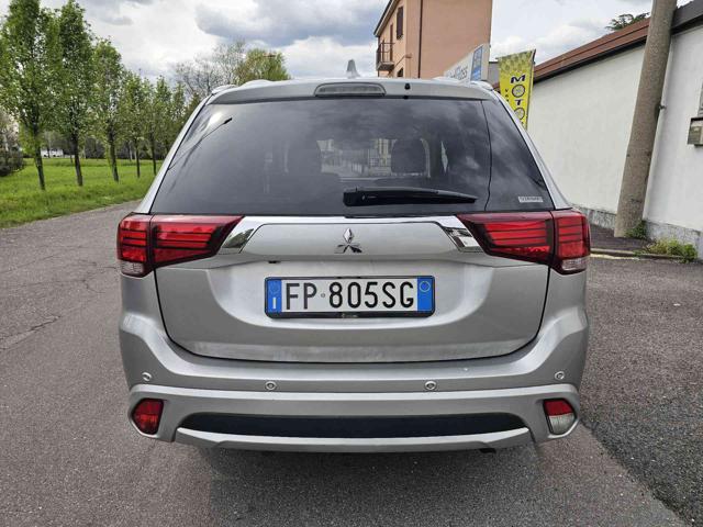 MITSUBISHI Outlander usata, con Airbag Passeggero