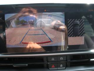 JEEP Avenger usata, con USB