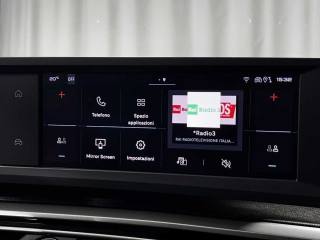PEUGEOT 3008 usata, con Telecamera per parcheggio assistito