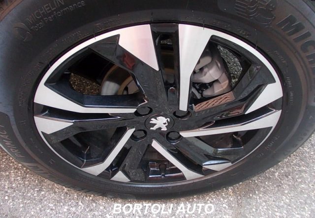 PEUGEOT 2008 usata, con Controllo trazione