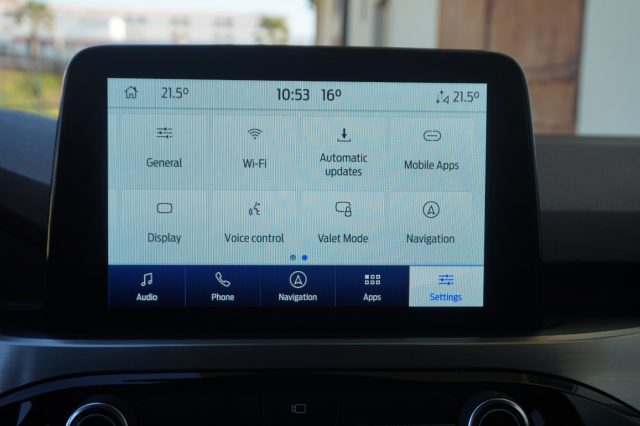 FORD Kuga usata, con Sensori di parcheggio posteriori