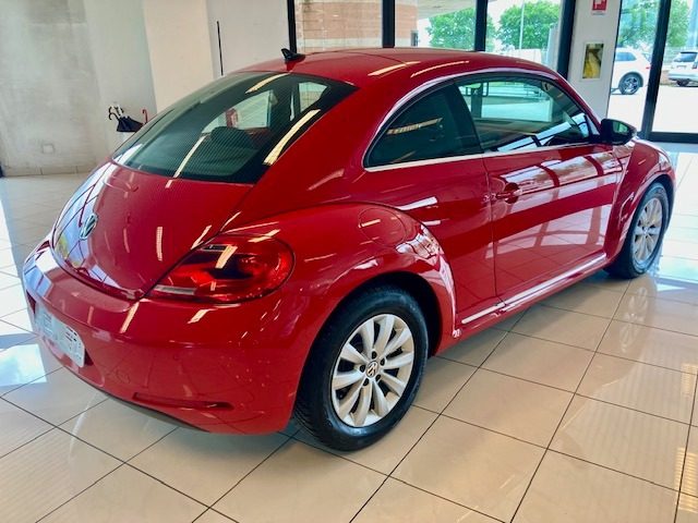 VOLKSWAGEN Maggiolino usata, con Airbag Passeggero