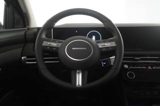 HYUNDAI Tucson usata 11