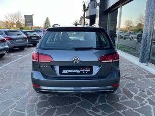 VOLKSWAGEN Golf Variant usata, con Fendinebbia