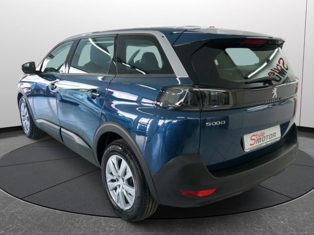 PEUGEOT 5008 usata, con Airbag laterali