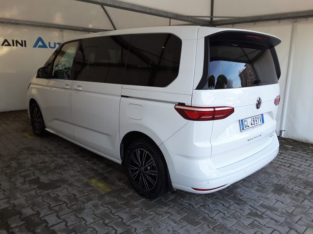 VOLKSWAGEN Multivan usata, con USB