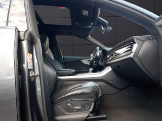 AUDI Q8 usata, con Interni in pelle