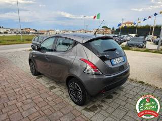LANCIA Ypsilon usata, con Airbag Passeggero